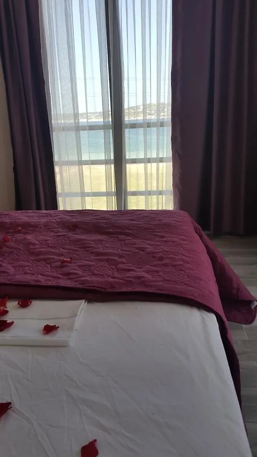 酒店 Ege Otel Çeşme