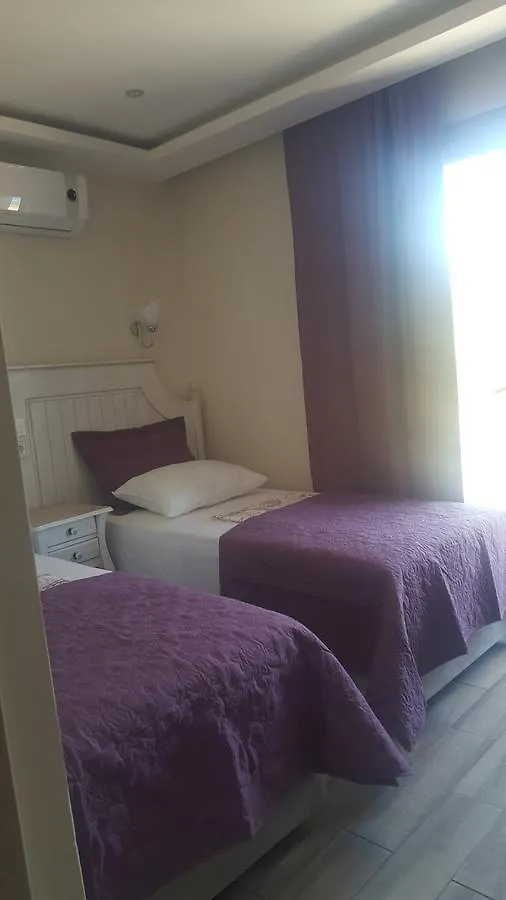 Ege Otel Çeşme